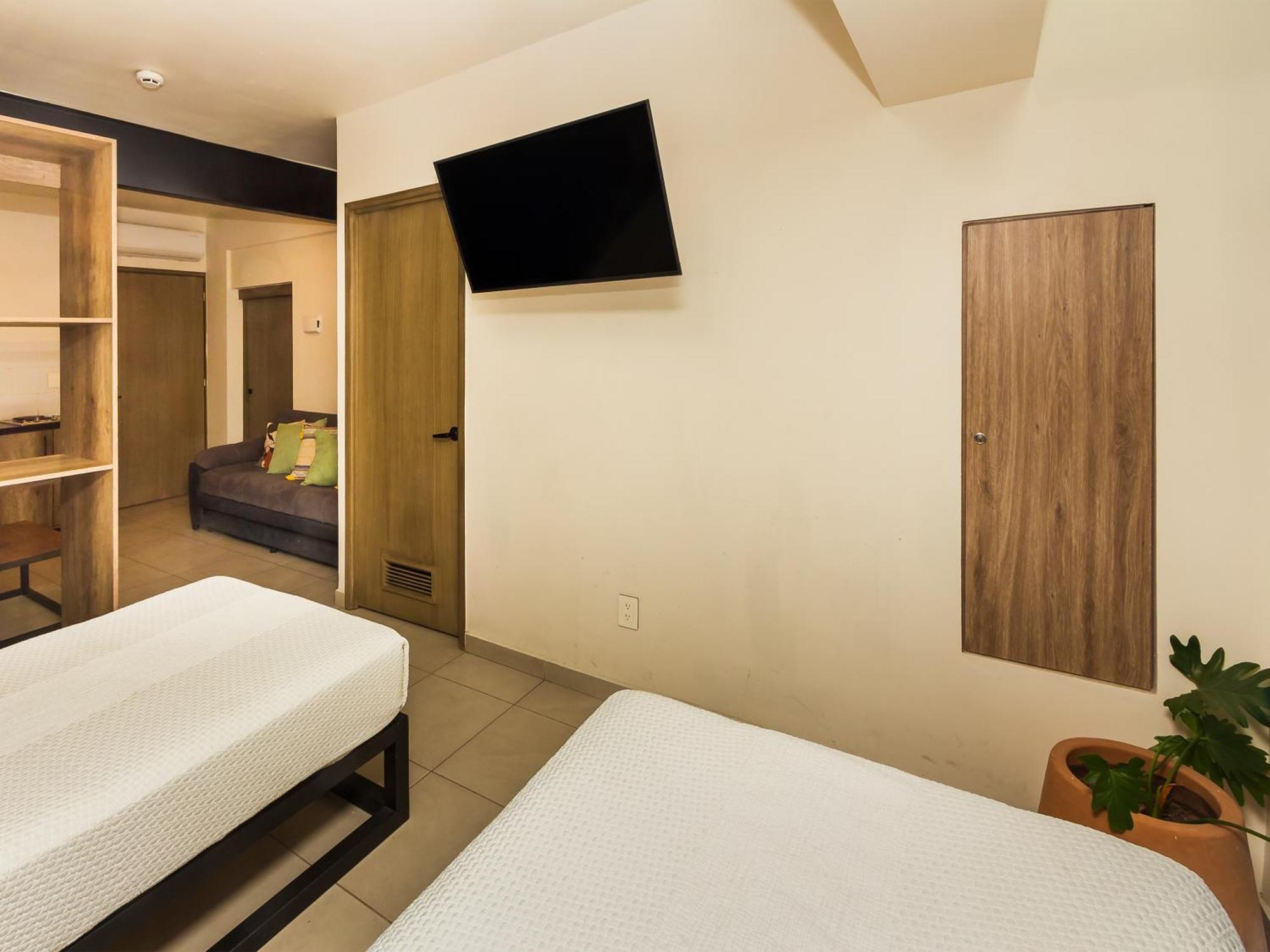 Ihost Chapultepec Apartment กัวดาลาฮารา ภายนอก รูปภาพ